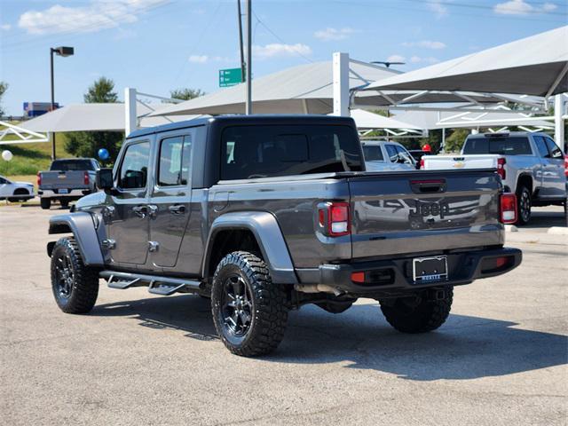 Photo of 2023 Granite Crystal Metallic Clearcoat Jeep Gladiator