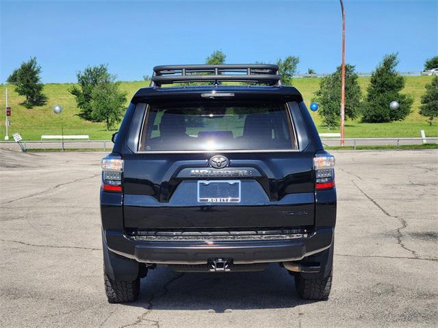 Photo of 2024 Midnight Black Metallic Toyota 4Runner