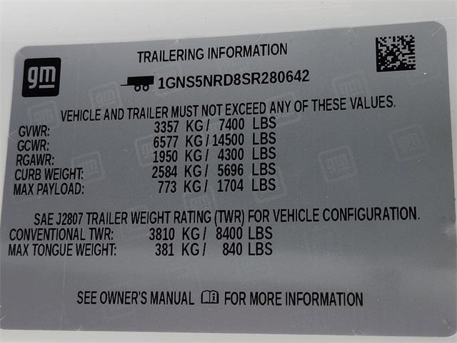 Photo of 2025 Summit White Chevrolet Tahoe