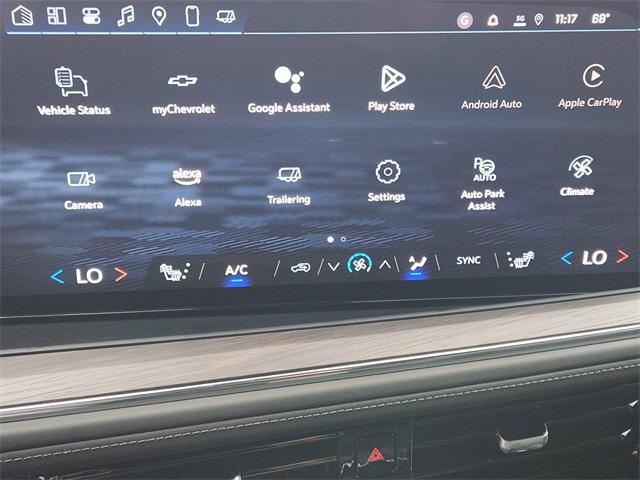 Photo of 2025 Summit White Chevrolet Tahoe