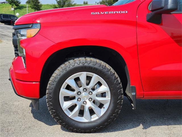Photo of 2022 Red Hot Chevrolet Silverado 1500