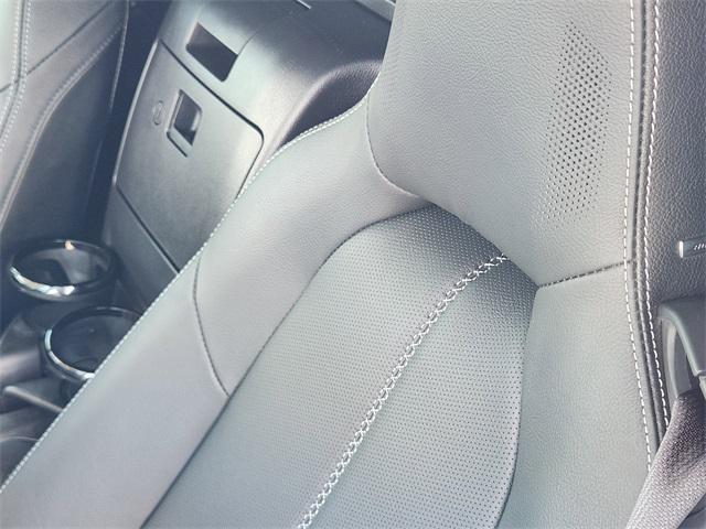 Photo of 2024 Snowflake White Pearl Mica Mazda MX-5 Miata