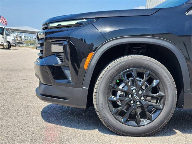 Photo of 2026 Mosaic Black Metallic Chevrolet Traverse