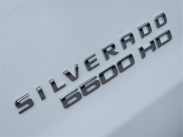 Photo of 2024 Summit White Chevrolet Silverado 1500