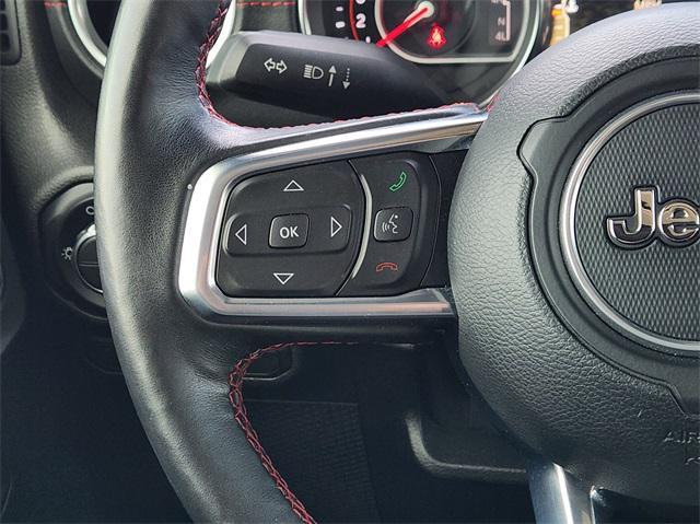 Photo of 2020 Black Clearcoat Jeep Gladiator