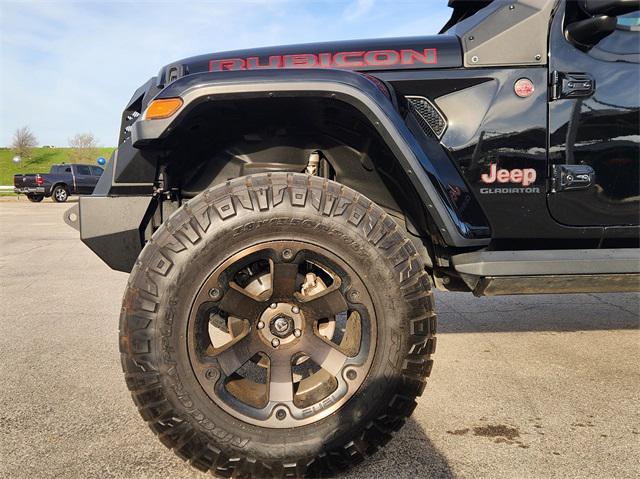 Photo of 2020 Black Clearcoat Jeep Gladiator