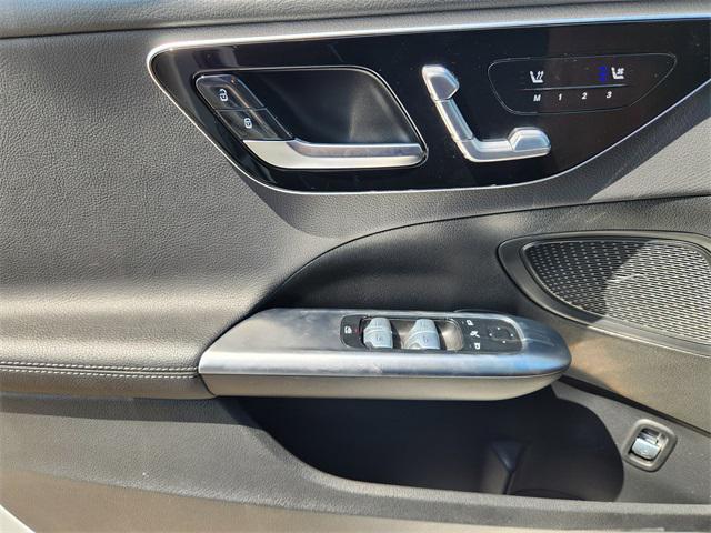 Photo of 2024 White Mercedes-Benz C-Class