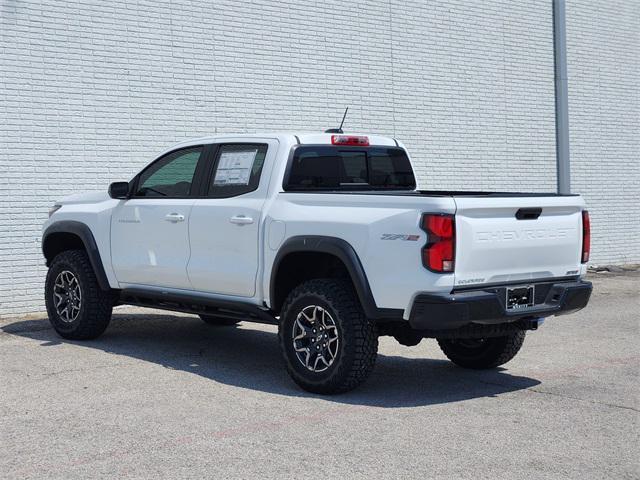Photo of 2026 Summit White Chevrolet Colorado