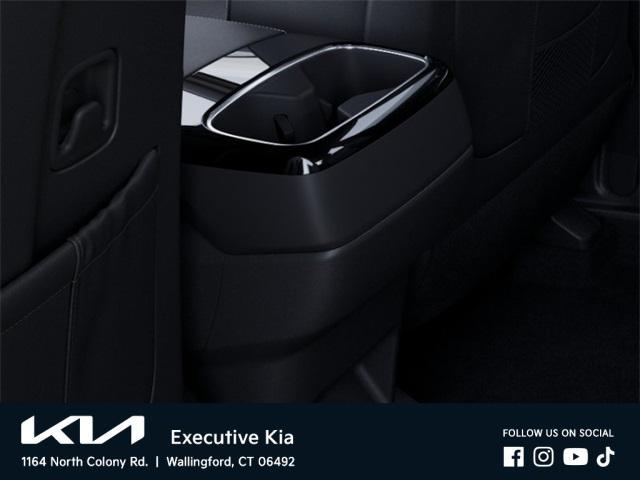 Photo of 2025 Black Kia Telluride