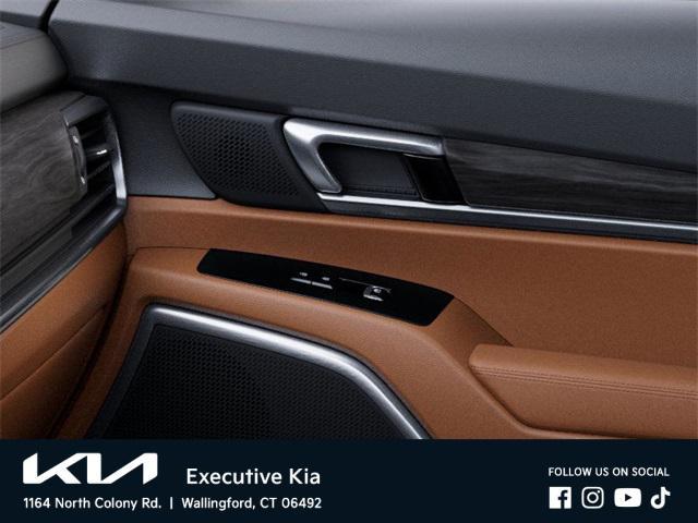 Photo of 2025 Ebony Black Kia Telluride