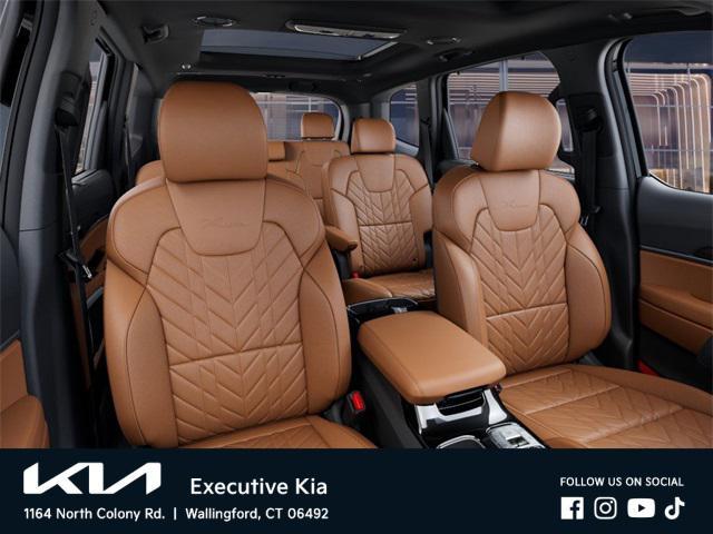 Photo of 2025 Ebony Black Kia Telluride