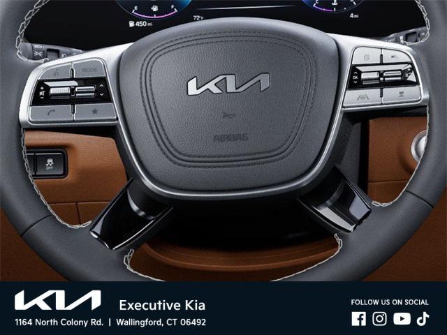 Photo of 2025 Ebony Black Kia Telluride