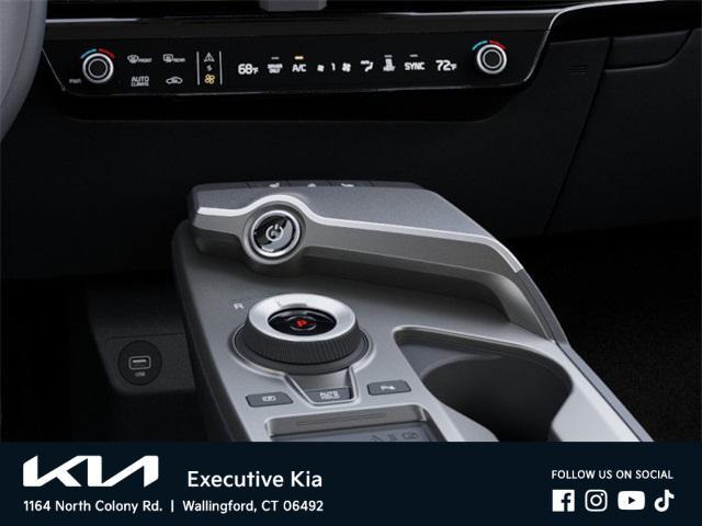 Photo of 2025 Ebony Black Kia EV6