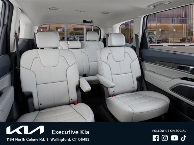 Photo of 2025 Glacial White Pearl Kia Telluride
