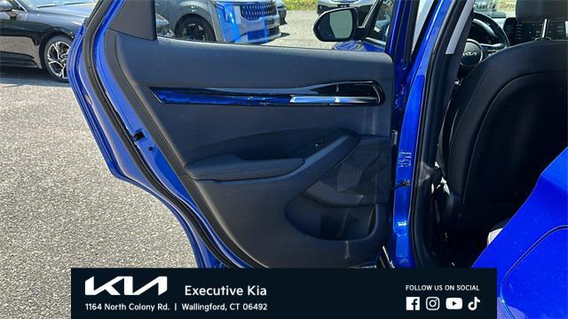Photo of 2023 Neptune Blue Kia Seltos