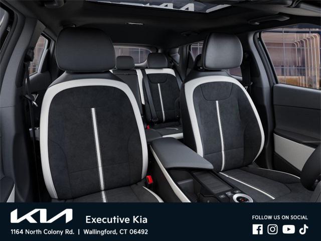 Photo of 2025 Ebony Black Kia EV6