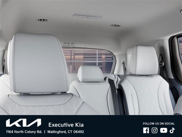 Photo of 2026 Silver Kia Carnival