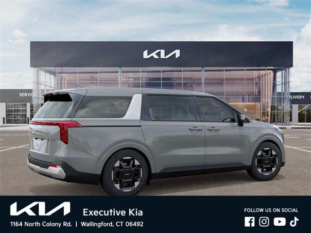 Photo of 2026 Silver Kia Carnival