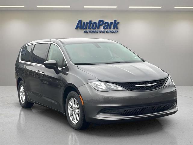 2022 Chrysler Voyager