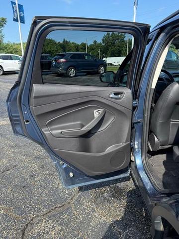 Photo of 2018 Blue Metallic Ford Escape