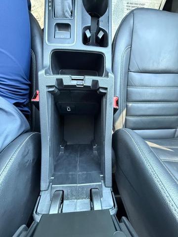 Photo of 2018 Blue Metallic Ford Escape
