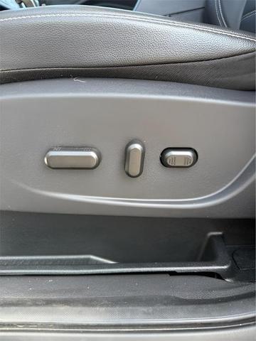 Photo of 2018 Blue Metallic Ford Escape