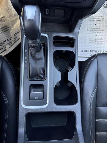 Photo of 2018 Blue Metallic Ford Escape