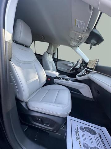 Photo of 2025 Agate Black Metallic Ford Explorer