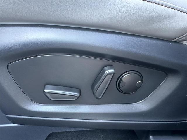 Photo of 2025 Agate Black Metallic Ford Explorer
