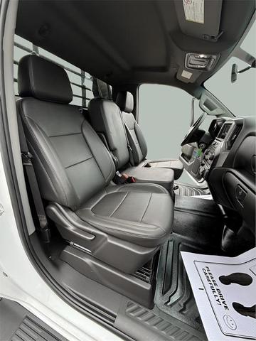Photo of 2022 Summit White Chevrolet Silverado 3500
