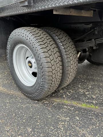 Photo of 2022 Summit White Chevrolet Silverado 3500