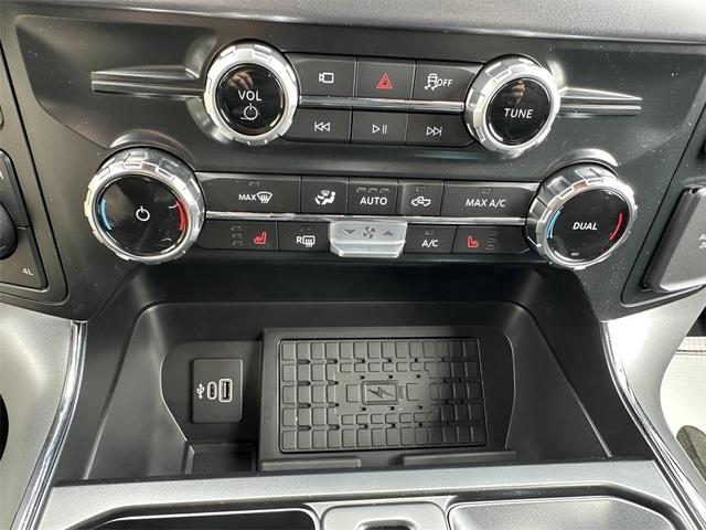 Photo of 2025 Agate Black Metallic Ford F-150