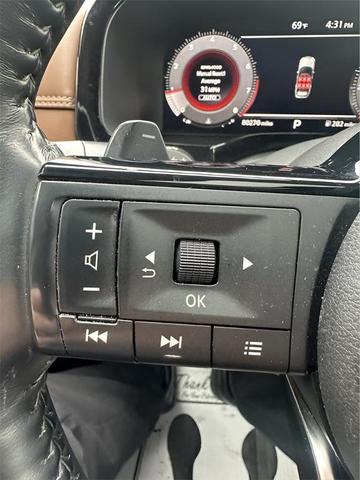 Photo of 2022 Deep Ocean Blue Nissan Pathfinder