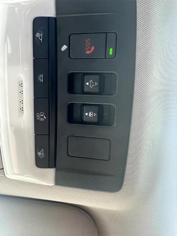 Photo of 2022 Deep Ocean Blue Nissan Pathfinder