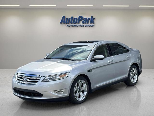 Photo of 2010 Ingot Silver Metallic Ford Taurus
