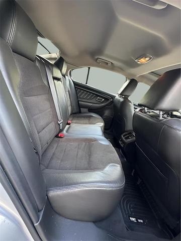 Photo of 2010 Ingot Silver Metallic Ford Taurus
