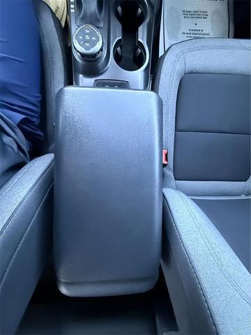 Photo of 2023 Hot Pepper Red Metallic Tinted Clearcoat Ford Bronco