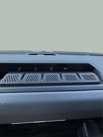 Photo of 2023 Hot Pepper Red Metallic Tinted Clearcoat Ford Bronco