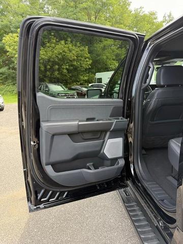 Photo of 2025 Agate Black Metallic Ford F-150