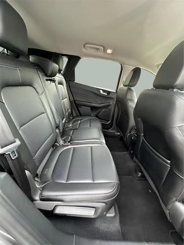 Photo of 2022 Carbonized Gray Metallic Ford Escape
