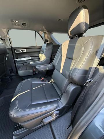 Photo of 2022 Stone Blue Metallic Ford Explorer