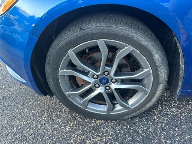 Photo of 2017 Lightning Blue Ford Fusion