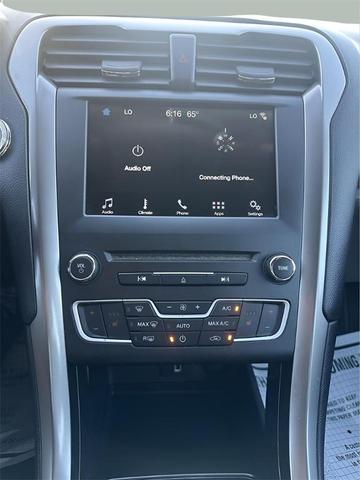 Photo of 2017 Lightning Blue Ford Fusion