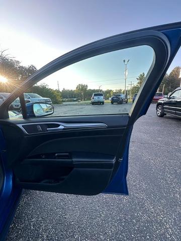 Photo of 2017 Lightning Blue Ford Fusion