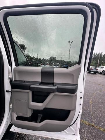 Photo of 2018 Oxford White Ford F-150