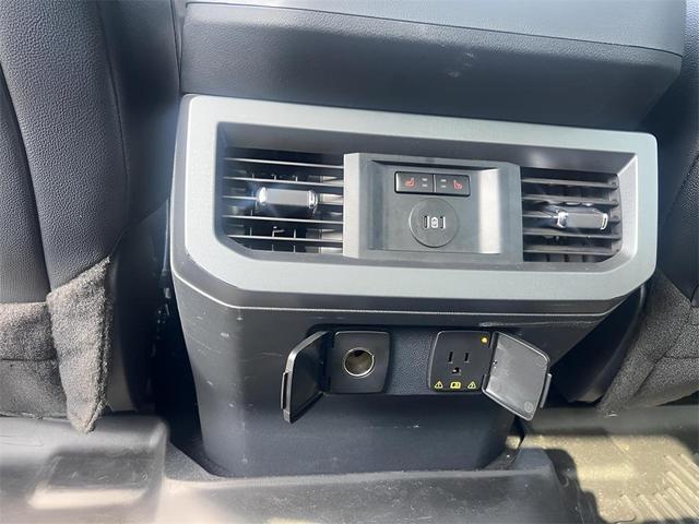 Photo of 2023 Oxford White Ford F-250