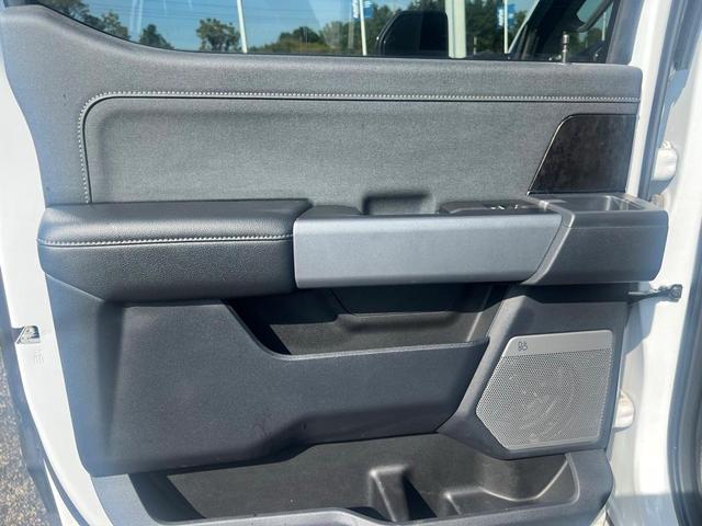 Photo of 2023 Oxford White Ford F-250