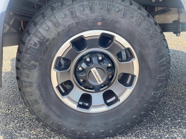 Photo of 2023 Oxford White Ford F-250