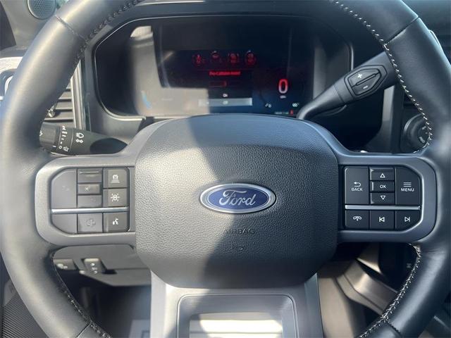 Photo of 2023 Oxford White Ford F-250