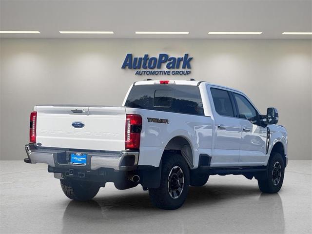 Photo of 2023 Oxford White Ford F-250